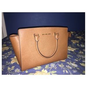 Michael Kors Large Selma